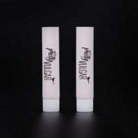 PE Customized Lipgloss Matte Black Squeeze Tubes for Cosmetic Daily Use
