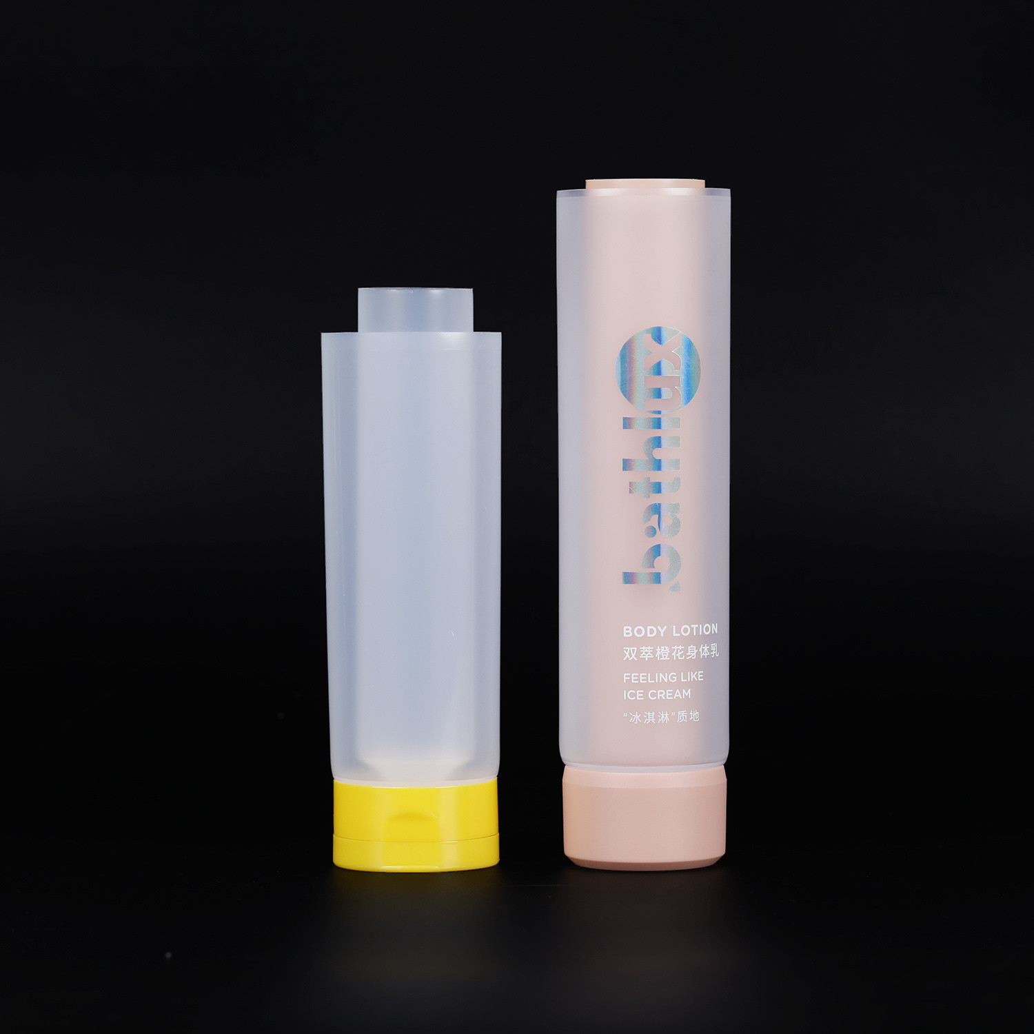 China Transparent Cosmetic Squeeze Tube Soft Plastic Hoses Packaging Producer